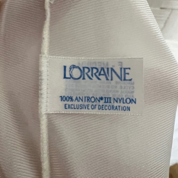 Lorraine Vintage‎ Half Slip Lace Trim Nylon Dress Extender Medium USA Made - Picture 3 of 5